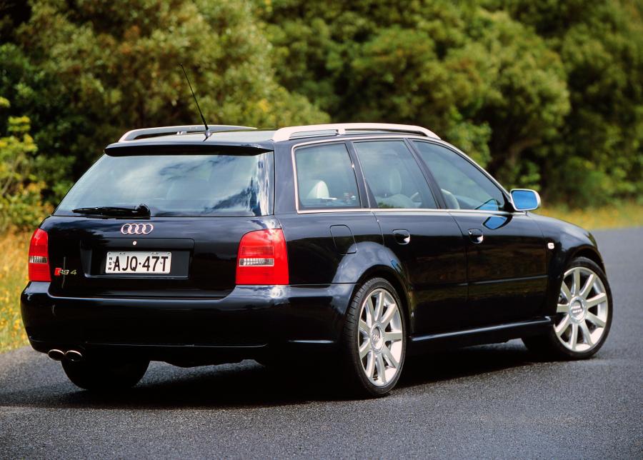  Audi RS4 Avant (B5,8D) 2000 года  (AU) (фото 4 из 6)